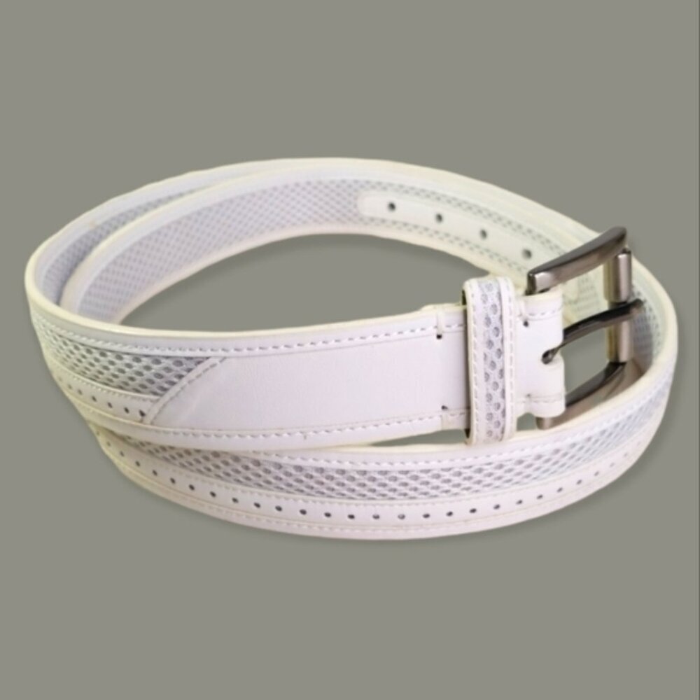 White Summer Men's Belt Size 44 1.5" Wide Leather With Mesh Pattern